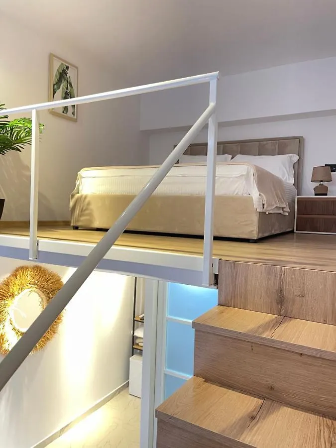 Duplex Lungomare Suites Vlorë