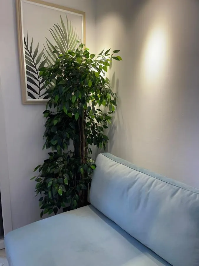 Duplex Lungomare Suites Vlorë 0*,  Albanie