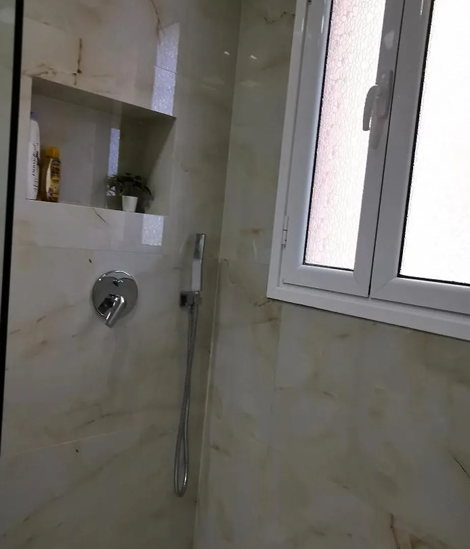 Duplex Lungomare Suites Vlore Apartment